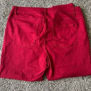 Maurice’s high rise, women’s size 22 SHORT.